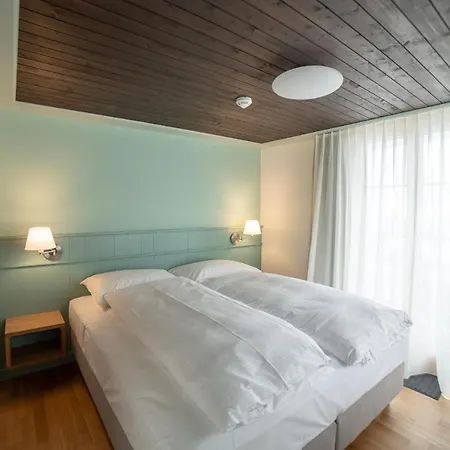 Friedegg לינה וארוחת בוקר *