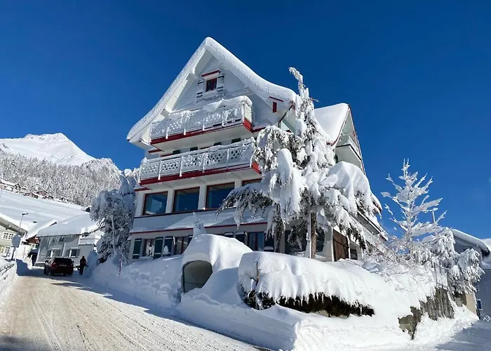 Friedegg Frühstückspension *